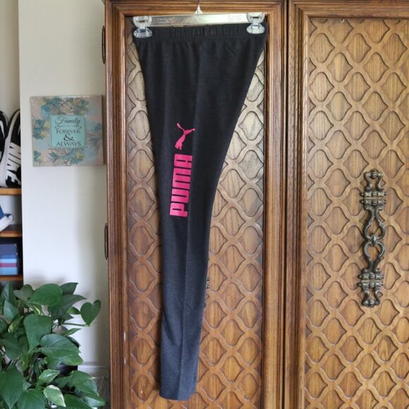 PUMA Essentials Graphic Logo Training Leggings NWOT! - Black/Pink, Size XS - Picture 3 of 16